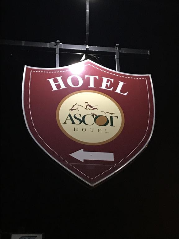 Hotel Ascot Кайанелло Экстерьер фото